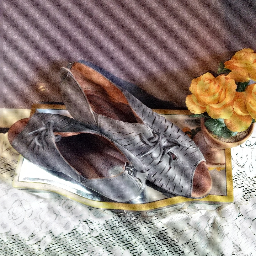 Preowned, Rockport Cobb Hill, size 10